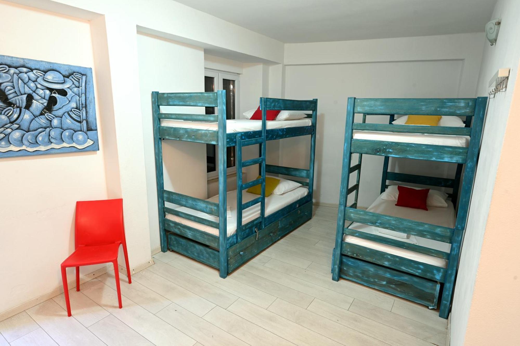 White Rabbit Hostel Hvar Town Eksteriør billede